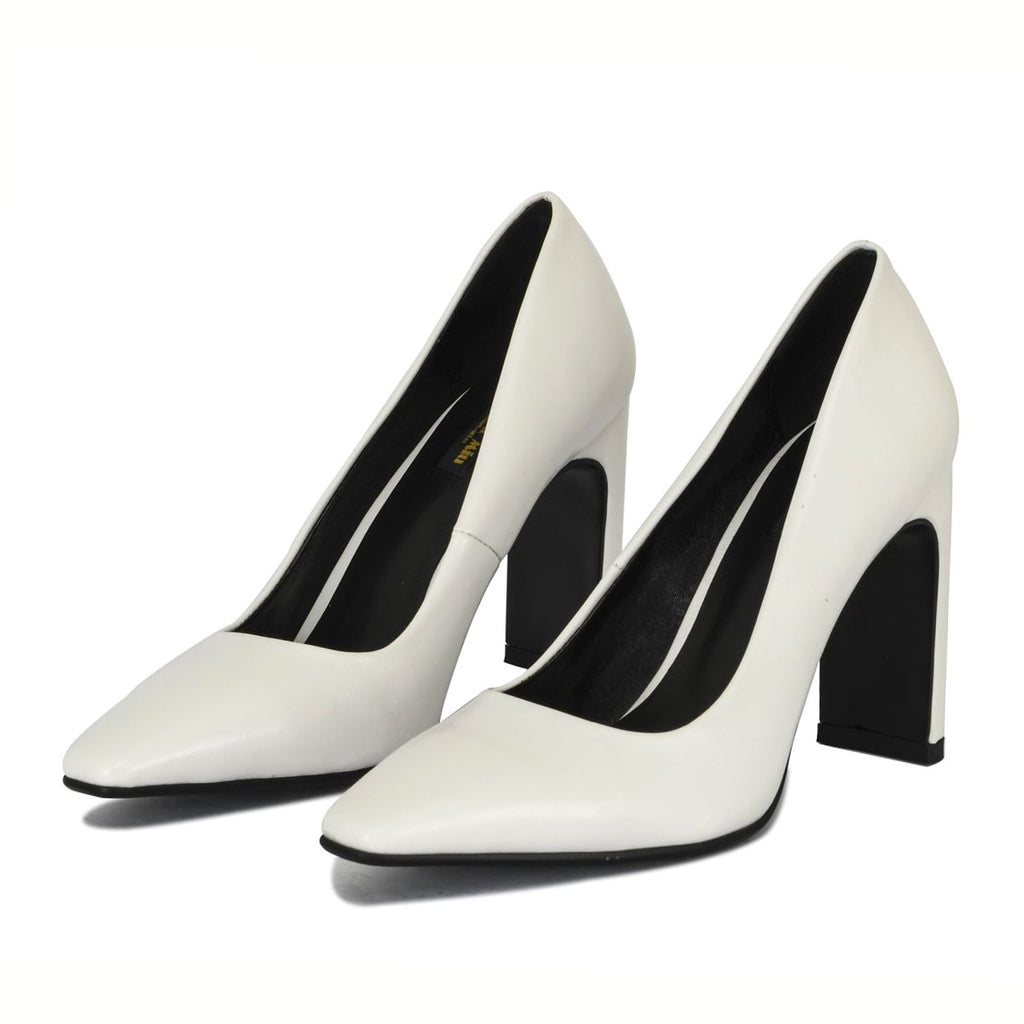 Lidia pointed square toe slip on pumps | 017W
